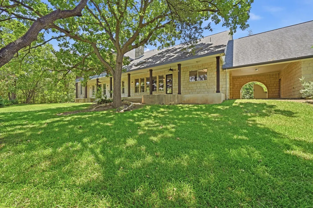 850 Jerrys Lane Buda TX 78610