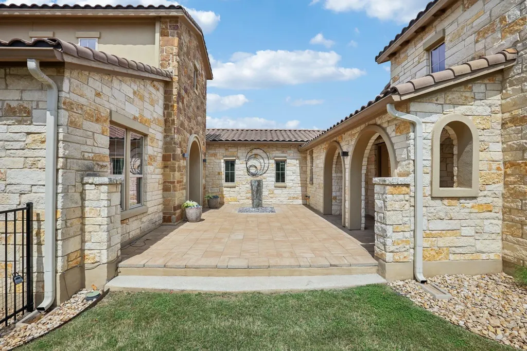 109 Charmstone Lane Georgetown TX 78628