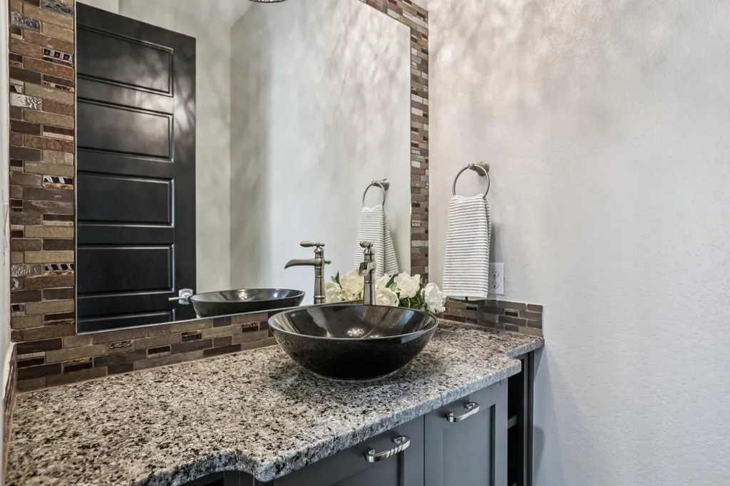 109 Charmstone Lane Georgetown TX 78628