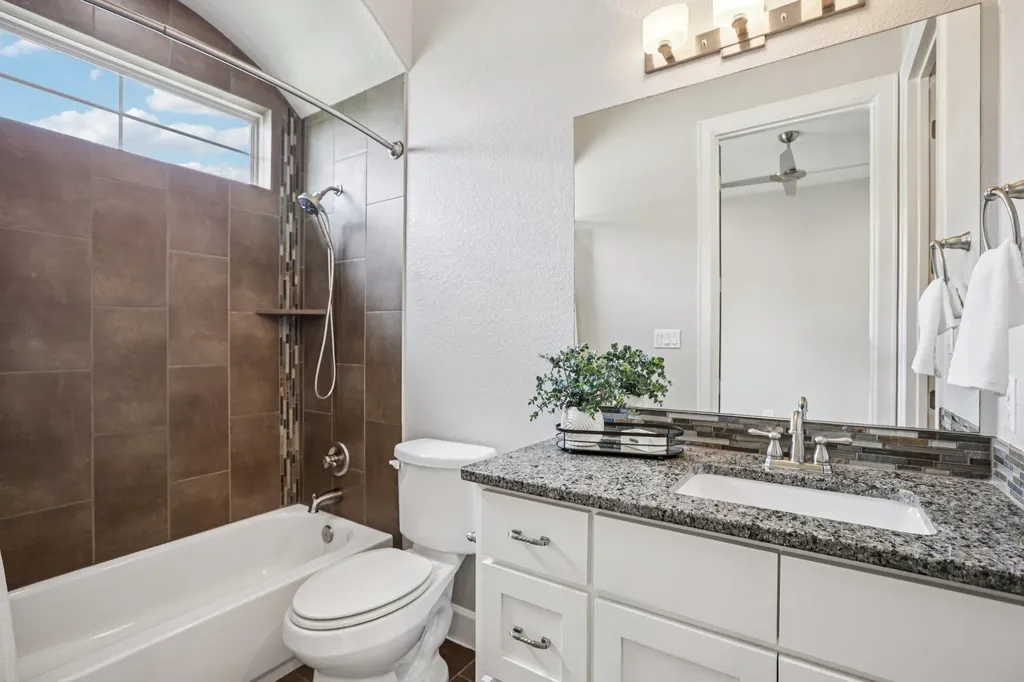 109 Charmstone Lane Georgetown TX 78628