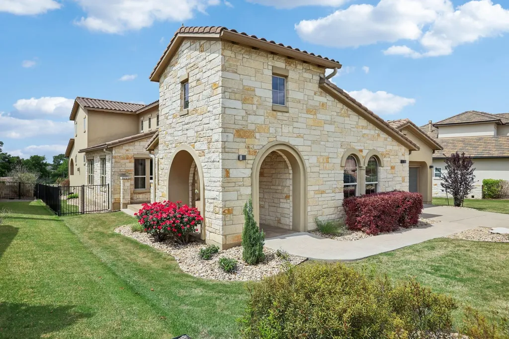 109 Charmstone Lane Georgetown TX 78628