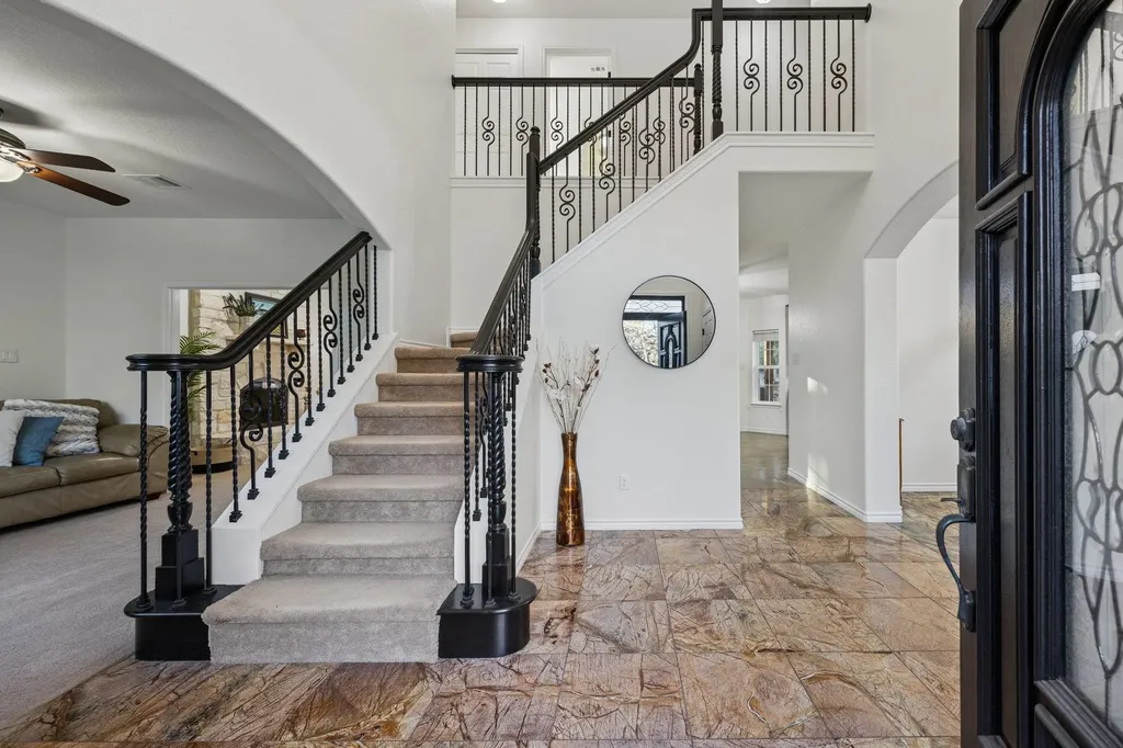 16206 Sweetwood Trail Austin TX 78737