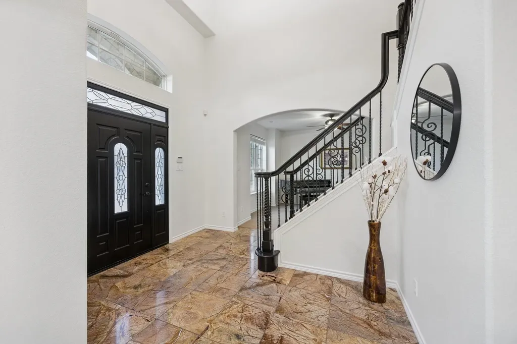 16206 Sweetwood Trail Austin TX 78737