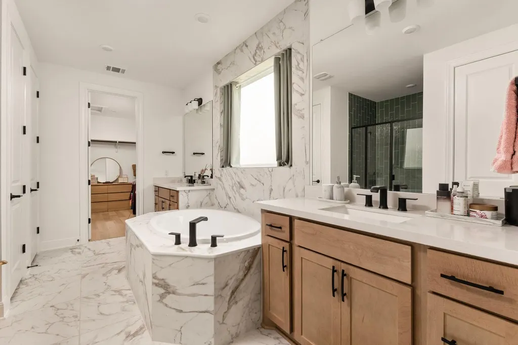 2132 Cavara Cove Leander TX 78641