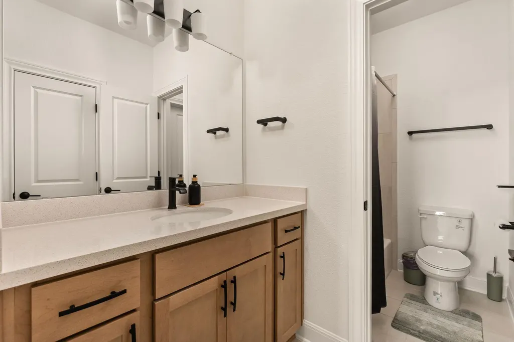2132 Cavara Cove Leander TX 78641