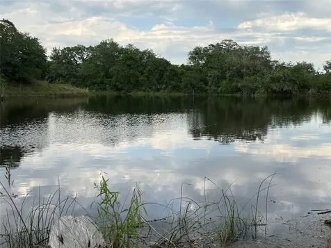 4739 Creamer Creek Road La Grange TX 78945