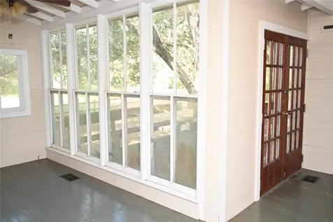 4739 Creamer Creek Road La Grange TX 78945