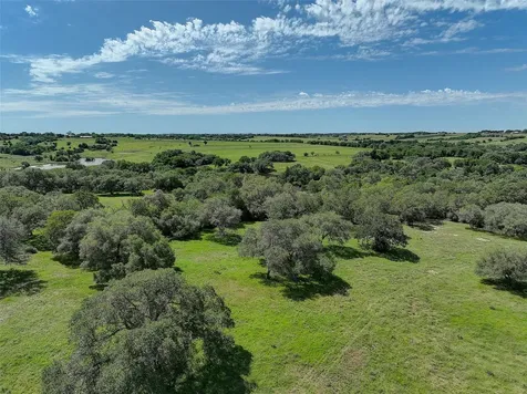 4739 Creamer Creek Road La Grange TX 78945