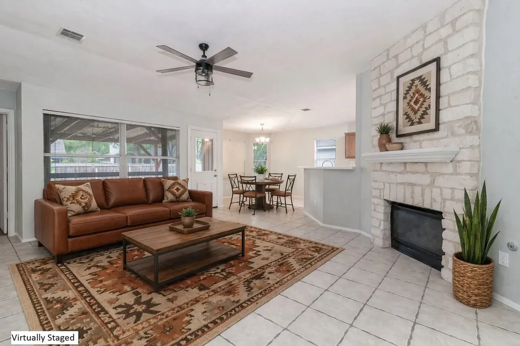1902 Hollow Tree Boulevard Round Rock TX 78681