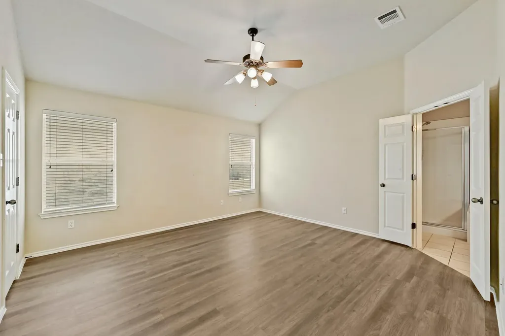 49 White Magnolia Circle Lakeway TX 78734