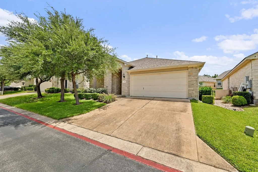49 White Magnolia Circle Lakeway TX 78734
