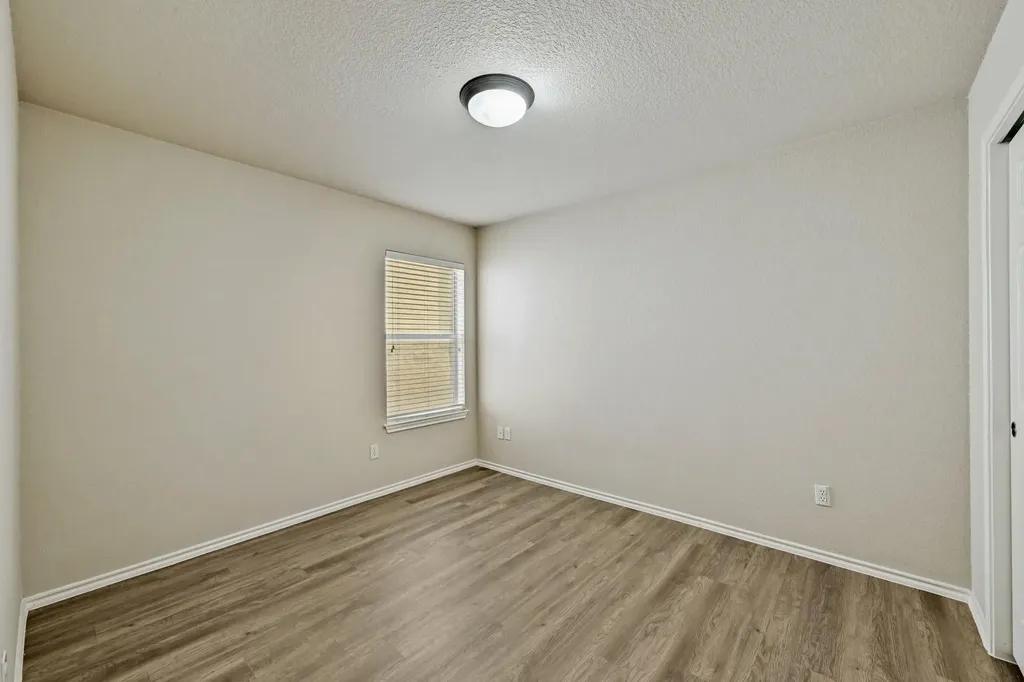 49 White Magnolia Circle Lakeway TX 78734
