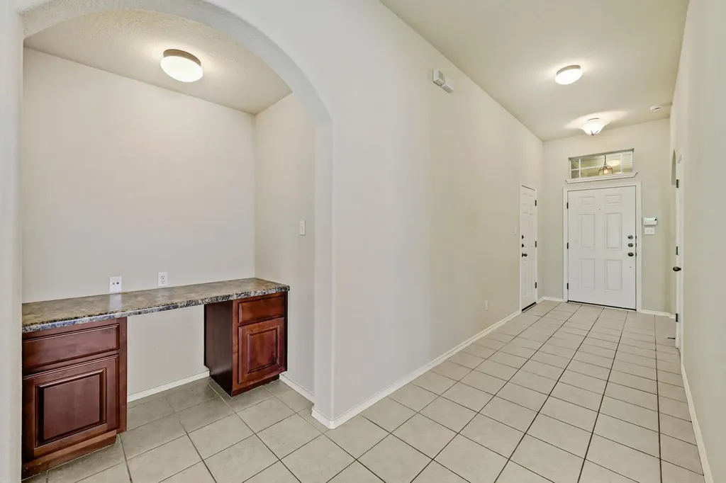 49 White Magnolia Circle Lakeway TX 78734