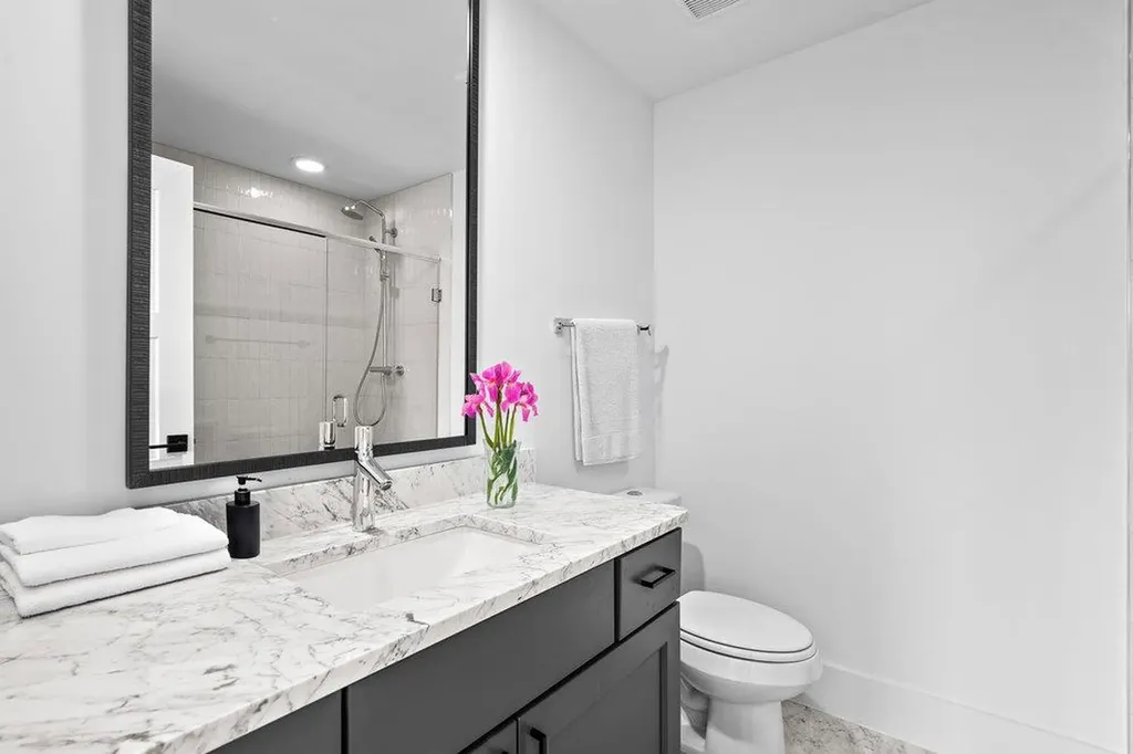 1719 Spyglass Drive Austin TX 78746