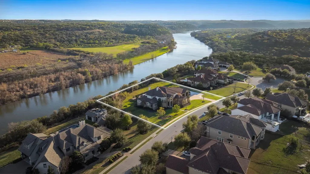 11713 Shoreview Overlook Austin TX 78732