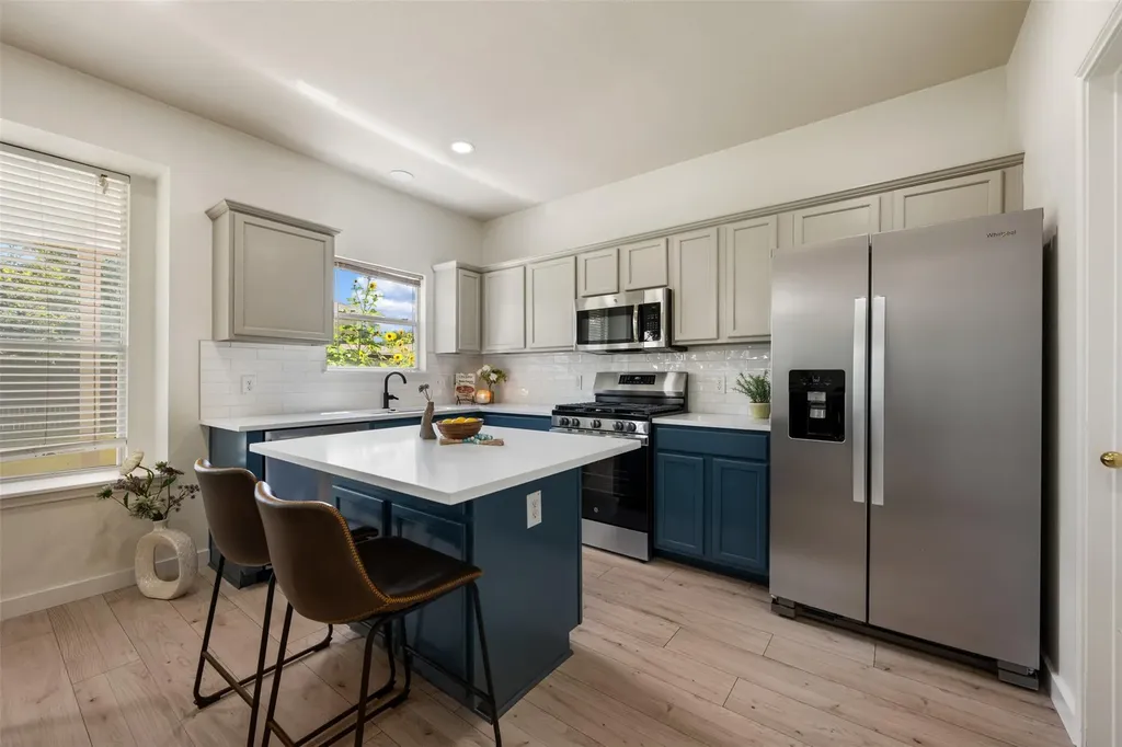 1104 Henderson Drive Leander TX 78641