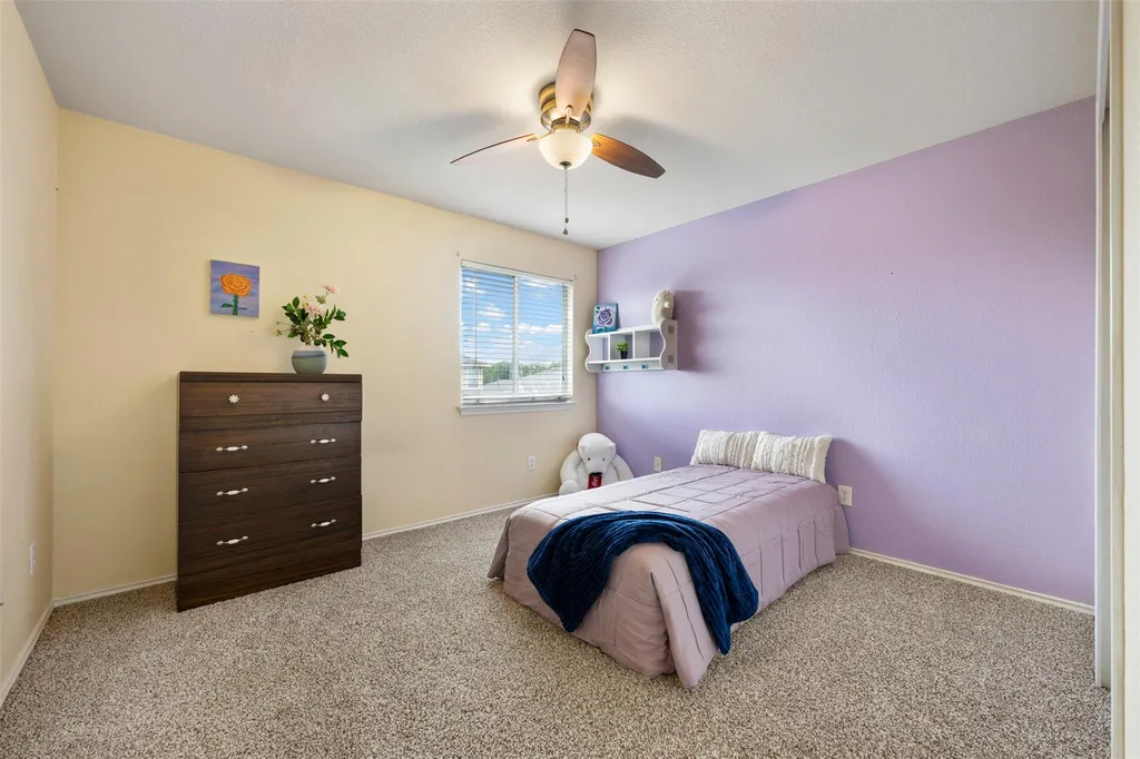 1104 Henderson Drive Leander TX 78641