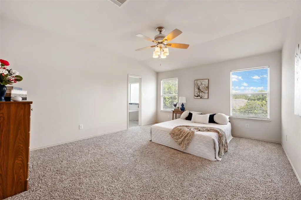 1104 Henderson Drive Leander TX 78641