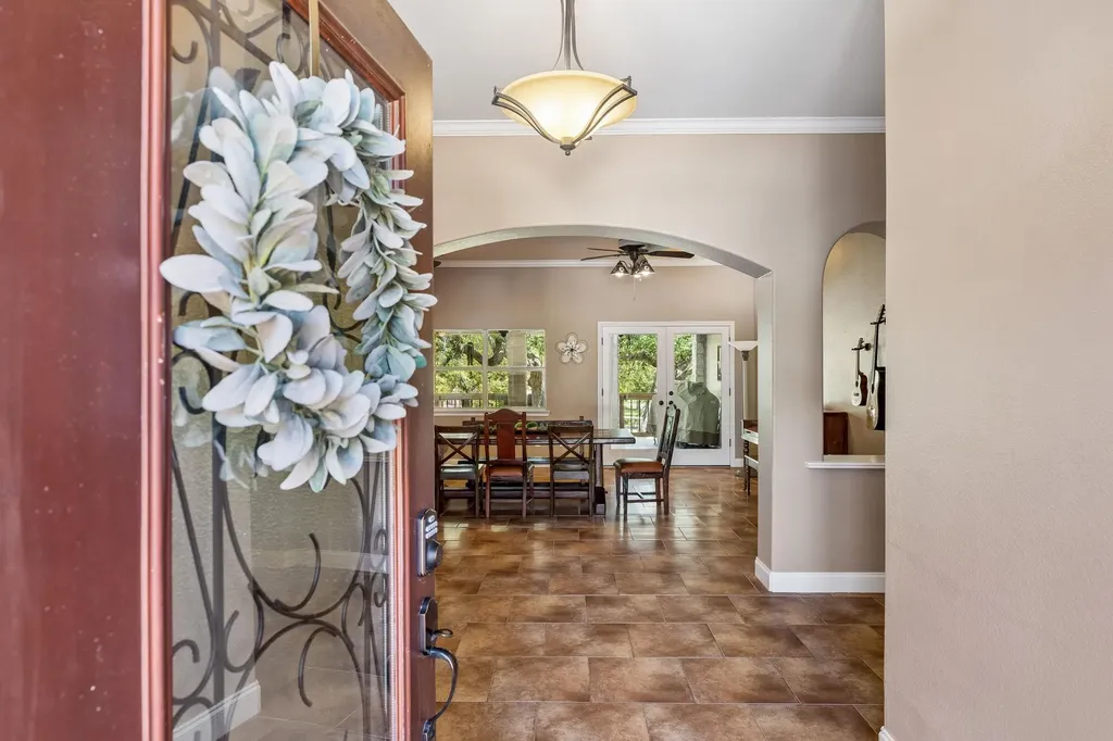 401 Twin Springs Road Georgetown TX 78633