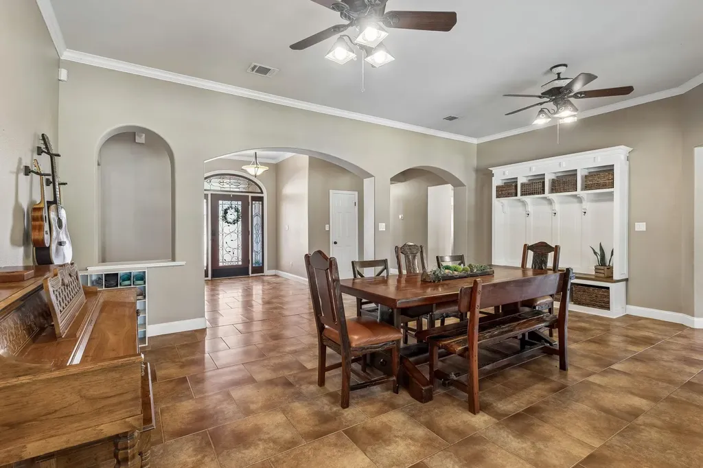 401 Twin Springs Road Georgetown TX 78633