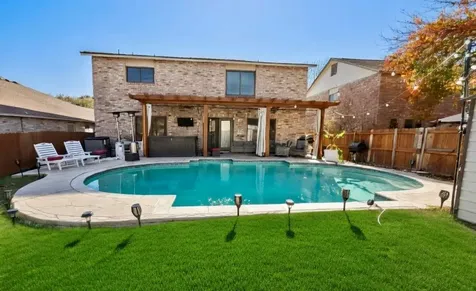 9218 Mirecourt San Antonio TX 78250