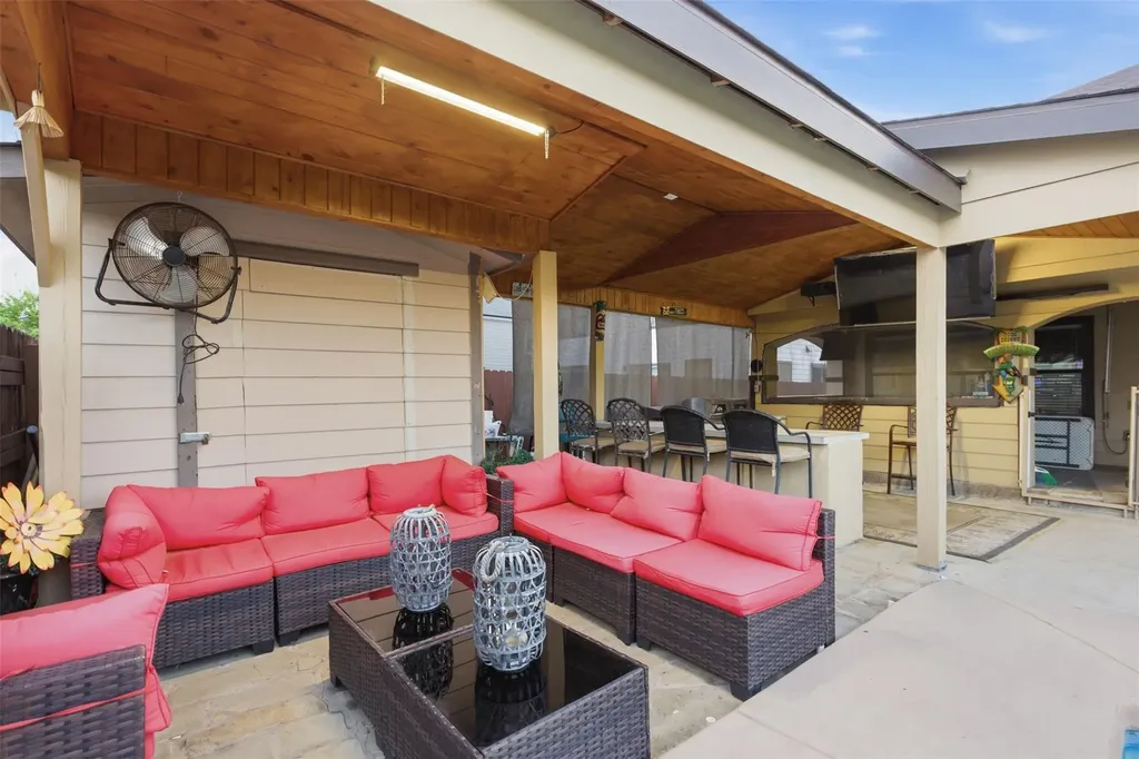 5701 Malarkey Road Del Valle TX 78617
