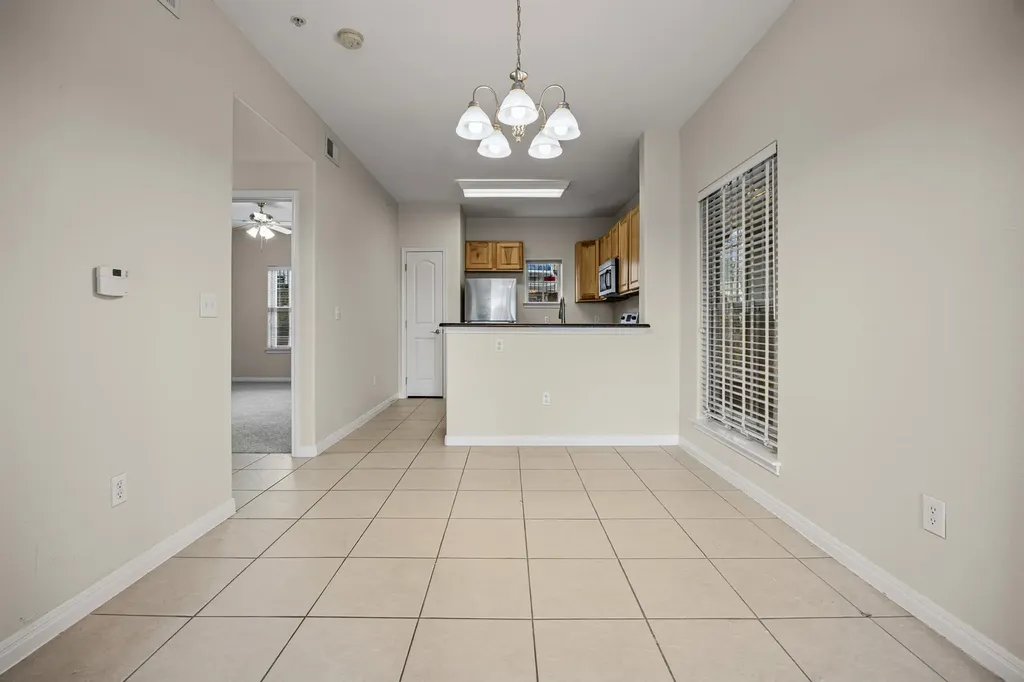 6810 Deatonhill Drive Austin TX 78745
