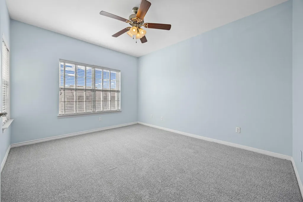 6810 Deatonhill Drive Austin TX 78745