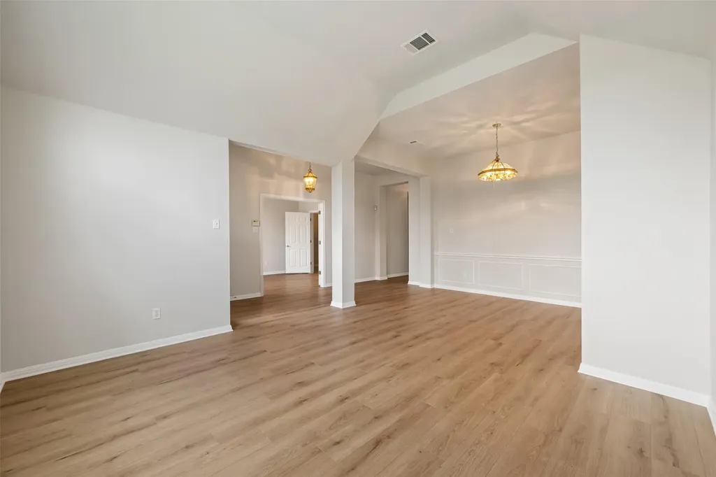 12417 Audane Drive Austin TX 78727