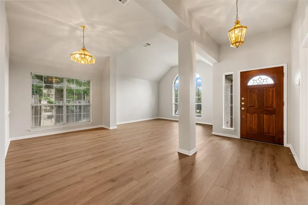12417 Audane Drive Austin TX 78727