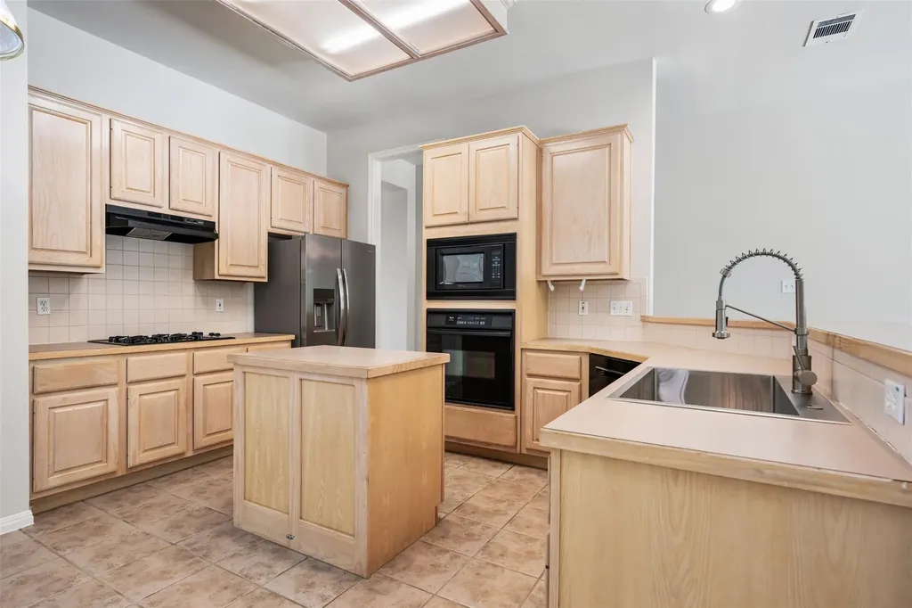 12417 Audane Drive Austin TX 78727