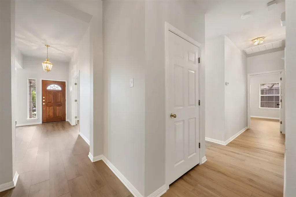 12417 Audane Drive Austin TX 78727