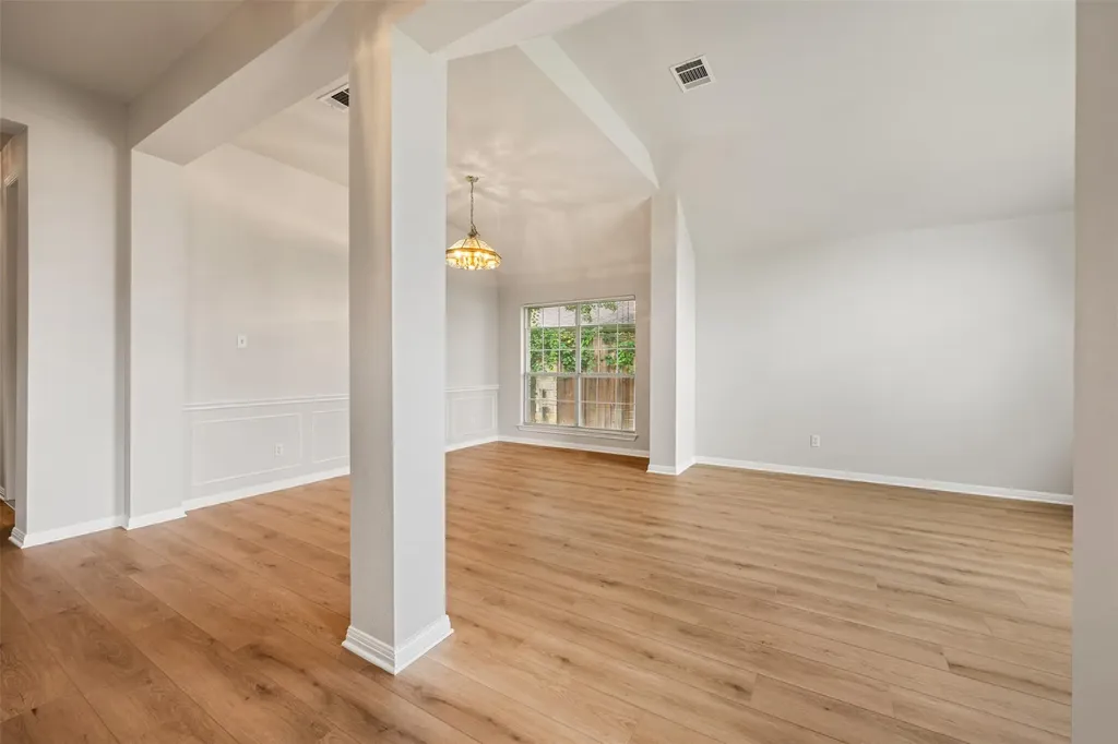 12417 Audane Drive Austin TX 78727