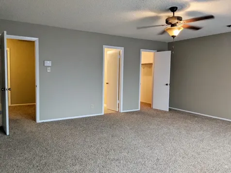 4507 Sherwood Way San Antonio TX 78217