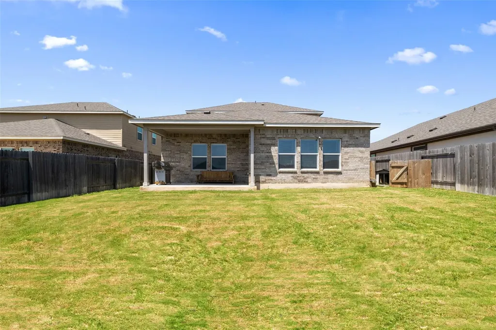 14029 Heartland Drive Manor TX 78653