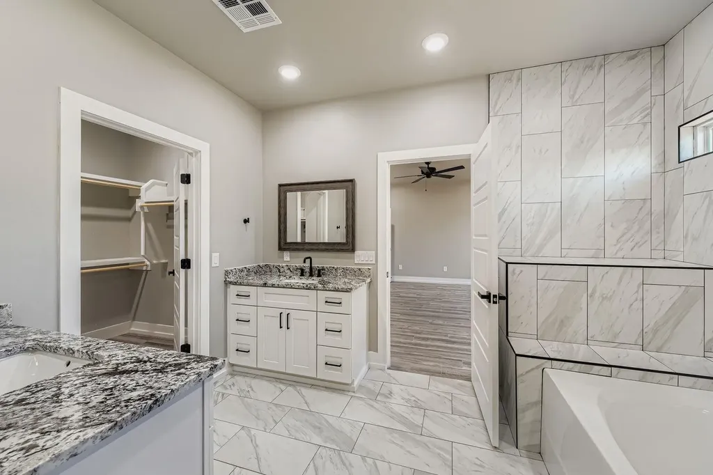 1403 Sunset Drive Marble Falls TX 78654