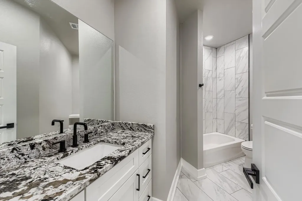 1403 Sunset Drive Marble Falls TX 78654