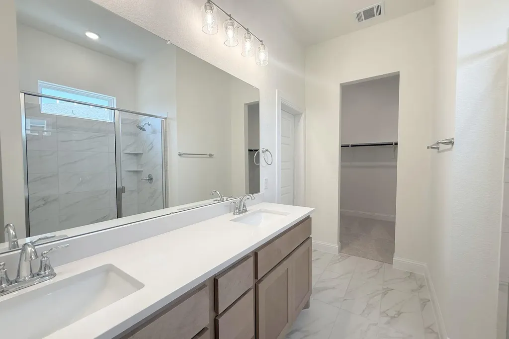 1033 Stonehill Drive Georgetown TX 78633