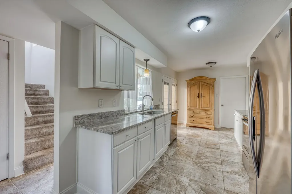 1209 Hi Stirrup Horseshoe Bay TX 78657