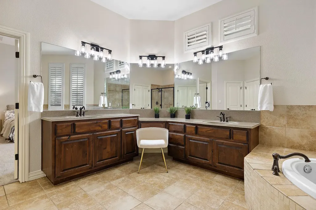 2237 Hamlet Circle Round Rock TX 78664