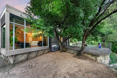 7689 Delwau Lane Austin TX 78725