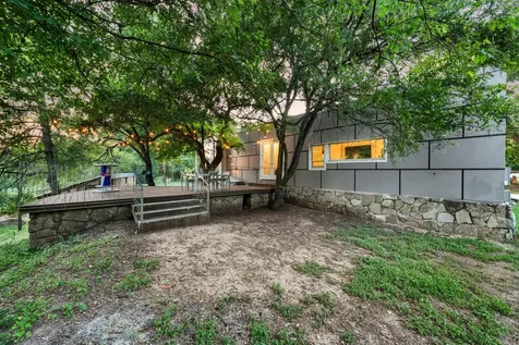 7689 Delwau Lane Austin TX 78725