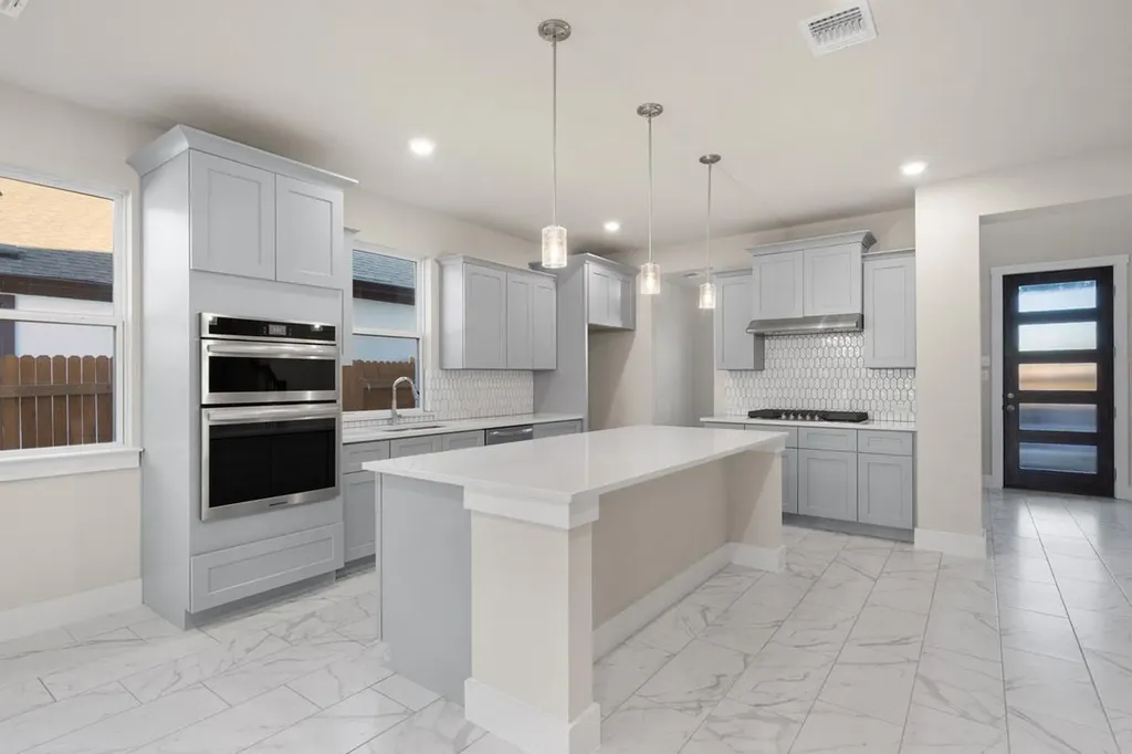 19133 Ariel Elena Way Pflugerville TX 78660