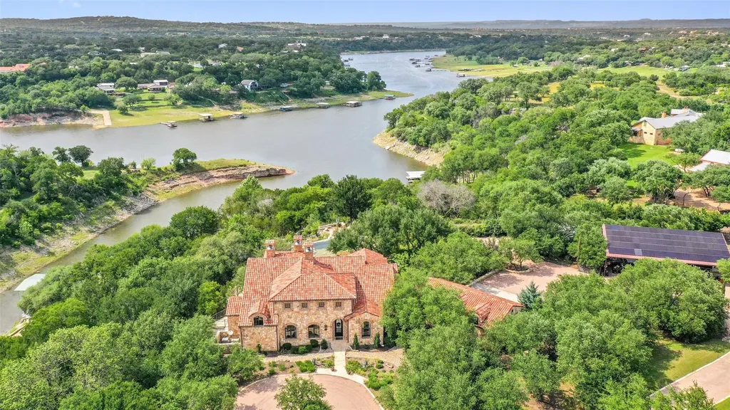 Spicewood TX, 808 Rivercliff Drive