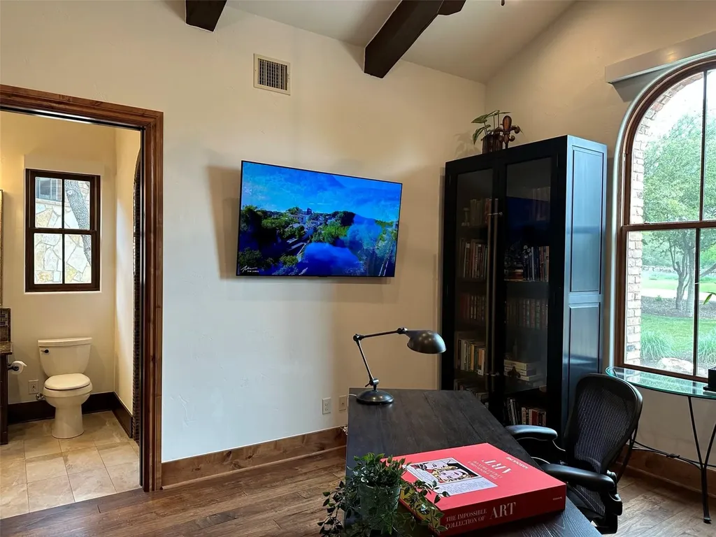 808 Rivercliff Drive Spicewood TX 78669