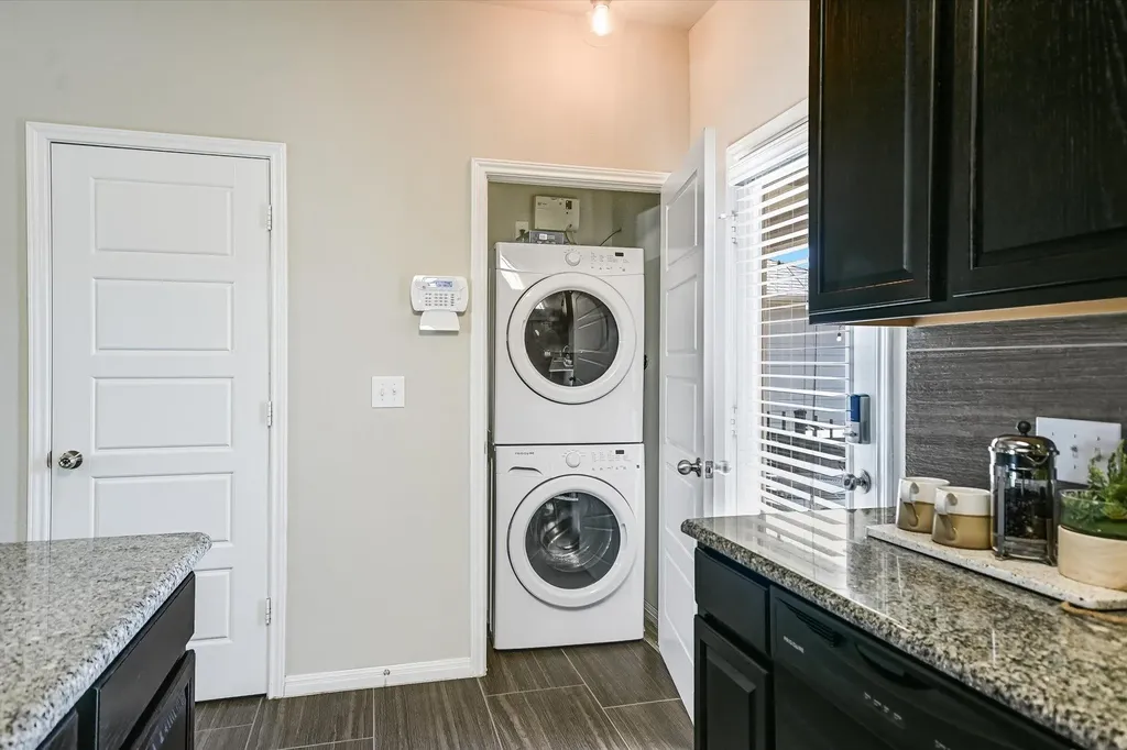 419 N Heatherwilde Boulevard Pflugerville TX 78660