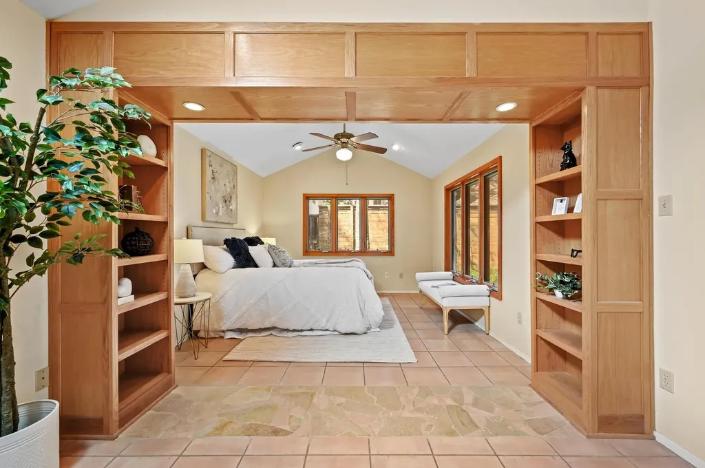 8504 Tallwood Drive Austin TX 78759