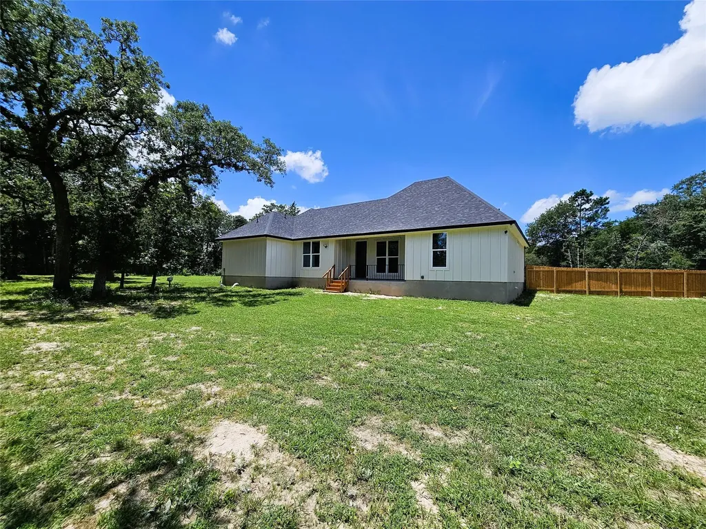 116 Pine Point Cove Elgin TX 78621