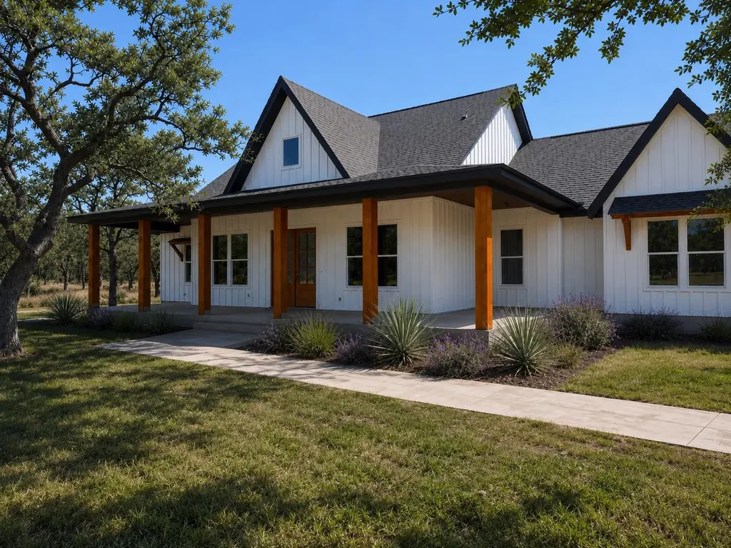 4952 Fm 672 Dale TX 78616