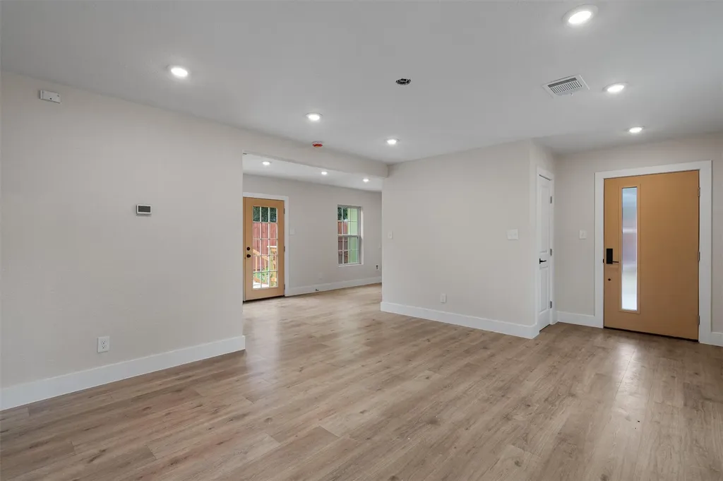 8801 Little Walnut Drive Austin TX 78753